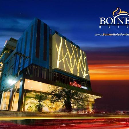 Borneo Hotel Понтианак Екстериор снимка