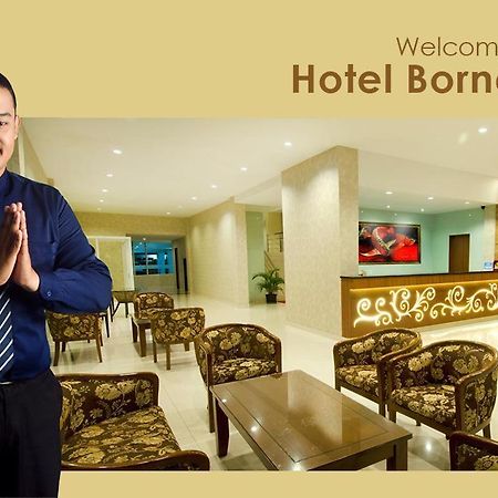 Borneo Hotel Понтианак Екстериор снимка