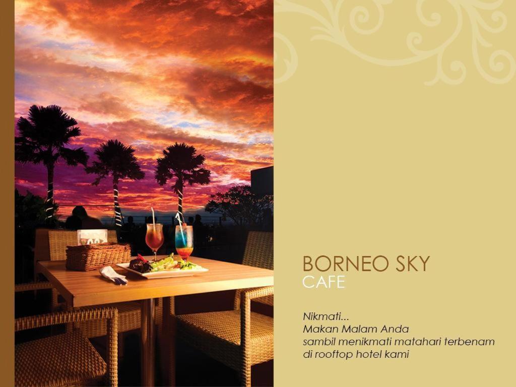 Borneo Hotel Понтианак Екстериор снимка